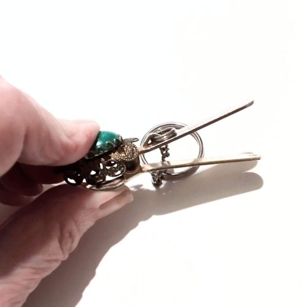 Vintage Gold Green King’s Key Finder Los Angeles Purse Clip - Picture 6 of 6